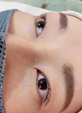 マツエク・マツパ FAHREN-PURE所属・小鹿理紗 和光市のヘアスタイル