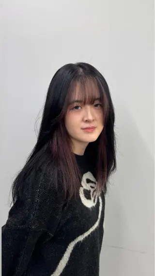 カラー 澁谷 咲映のヘアスタイル