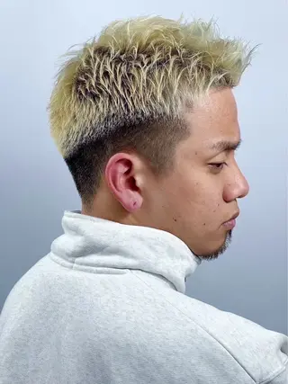 ショート カラー ヘアアレンジ メンズ プレミアムバーバー新宿店所属・⚡️メンズ特化⚡️ 倉林 隼大のヘアスタイル