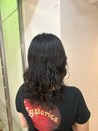 ミディアム パーマ ♛︎ きっか ♛︎ ヘアアレンジ🩵のヘアスタイル