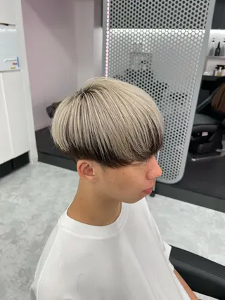 カラー ヘアアレンジ メンズ 透明感×韓流ハイ トーン🫧RYUTAのヘアスタイル