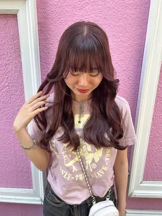 ロング レイヤー／マツエク 💋𝑨𝑵𝑵𝑨のヘアスタイル