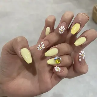 ネイル Salon　Lisia所属・Salon Lisiaのネイルデザイン