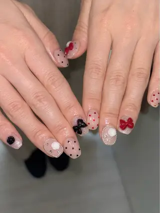 ネイル LIAn.🎀 Munakataのネイルデザイン