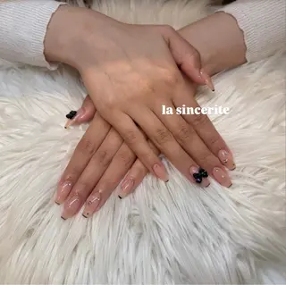 ネイル ラサンセリテ moekaのネイルデザイン