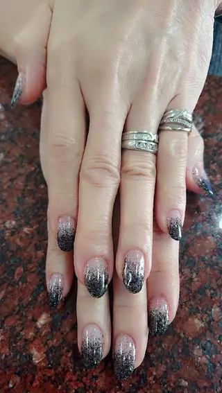 ネイル 🍒当日もOK🍒 𝑳𝑼𝑵𝑨花井のネイルデザイン