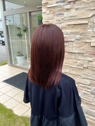 ミディアム カラー 諸岡 玲のヘアスタイル