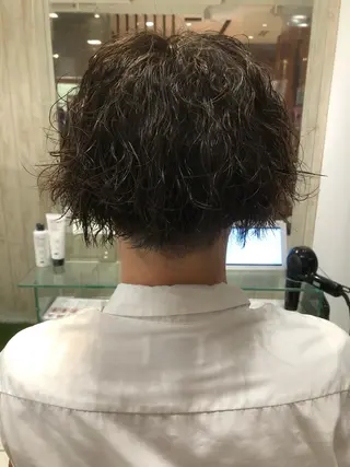 ミディアム メンズ 田邉 知樹のヘアスタイル