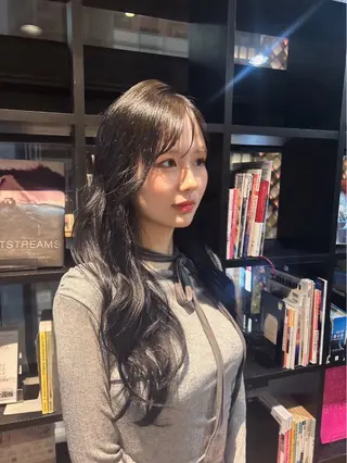 カラー ワンホンヘア／ 韓国ヘア／Yumaのヘアスタイル