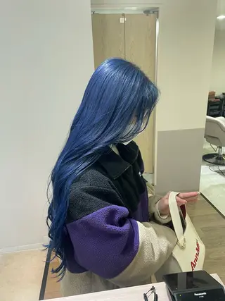 ロング カラー ayano / 透明感・くすみカラーのヘアスタイル