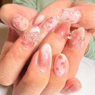 ミディアム Nail Salon midnightのネイルデザイン