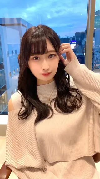 セミロング カラー 顔まわりの神様✨ 透明感カラー藤嶋秀幸のヘアスタイル