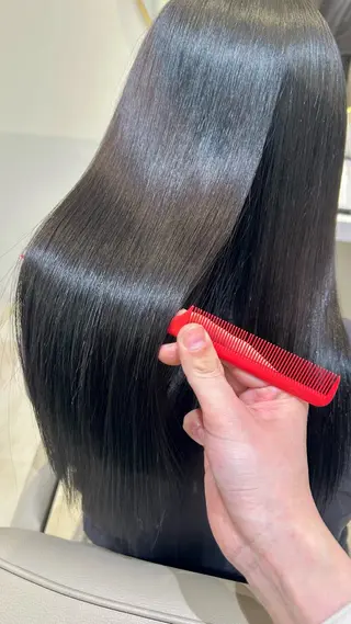 ロング カラー Eleanor枚方店 店長　飛鳥　薫のヘアスタイル