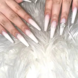 ロング LaLa Peach 崎原のネイルデザイン