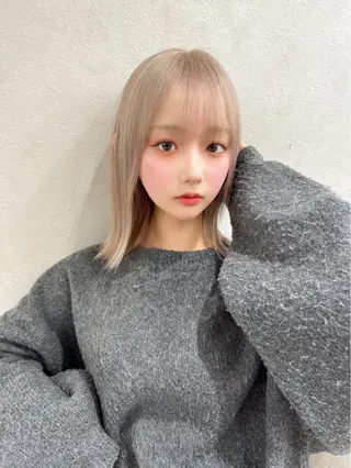 カラー Lond mare所属・あ い か 🎀 レイヤーカットのヘアスタイル