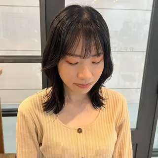 ミディアム Neale. ユメのヘアスタイル