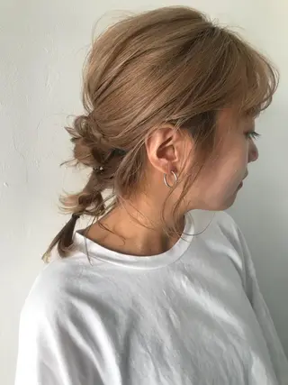 カラー pole/apartment所属・💓パーマ，💗 レイヤーカットのヘアスタイル