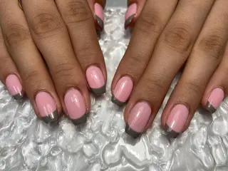 ショート ネイル ✴︎ Delightのネイルデザイン