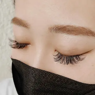 マツエク・マツパ hairdressing salon　mulum所属・Kasumi 店長のマツエク・マツパデザイン