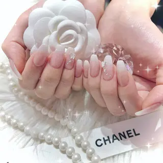 ネイル élu by Noriko 前原のネイルデザイン