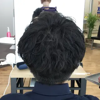 ショート パーマ メンズ 滝口 瑞季のヘアスタイル