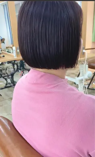 カラー ショートヘア、ボブ こやさん　コヤマのヘアスタイル