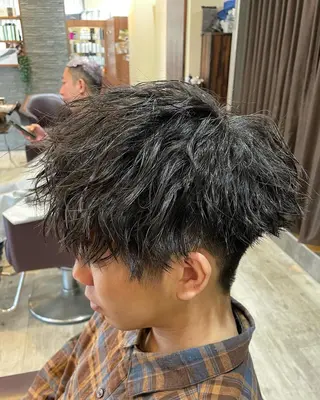 メンズ 仙台/メンズ/ フェザー/リョウのヘアスタイル