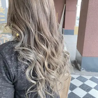 ロング カラー 🪞上品で可愛い韓国 ヘア🪞Rikutoのヘアスタイル