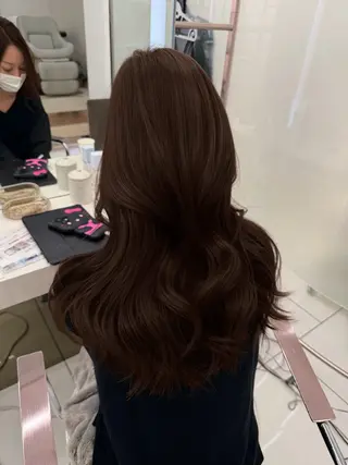 ロング モヅメ モモエのヘアスタイル