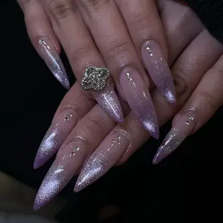 ネイル MISA/ VEUNS BELTのネイルデザイン