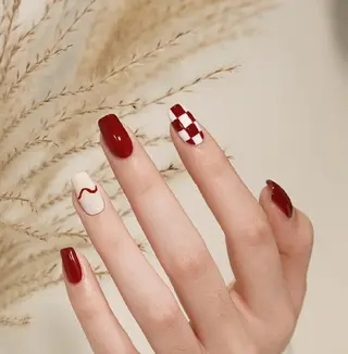 ネイル N. サロン所属・Theone栄店 田口のネイルデザイン