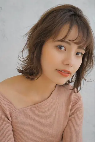 ミディアム パーマ eins.hair所属・過去一の柔髪ヘア 🌿einshairのヘアスタイル