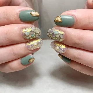 ネイル atelier FIORITURA所属・FIORITURA aiのネイルデザイン