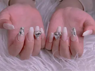 ネイル エムズ ハヤシのネイルデザイン