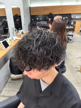 パーマ メンズ mono / Manatoのヘアスタイル