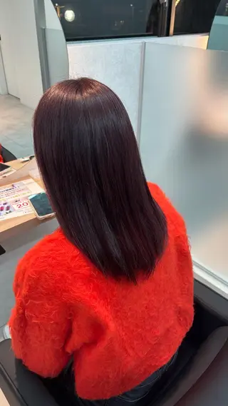 カラー 米倉 陽菜のヘアスタイル