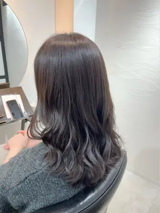 セミロング 【ニュアンスカラー・ 髪質改善】スズキカナのヘアスタイル