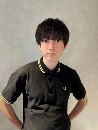 パーマ メンズ Qin shaire salon 原宿verno店所属・【センターパート】 ETO／江藤翼の眉毛・アイブロウイメージ