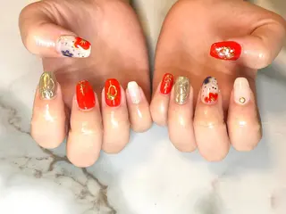 セミロング ネイリスト シンのネイルデザイン