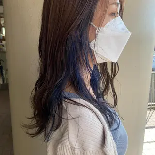 セミロング カラー regalo Acari🍎のヘアスタイル