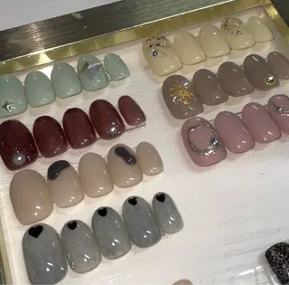 ネイル yuna@ mavie練習生☘️のネイルデザイン