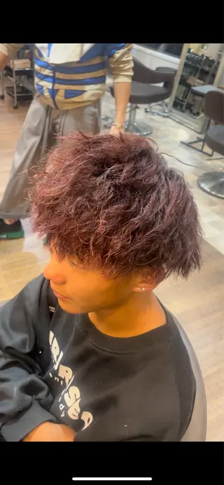 ショート カラー 山内 彩愛のヘアスタイル