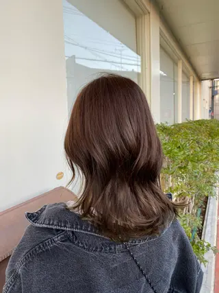 セミロング 大島 瑞穂　ビズヘアーのマツエク・マツパデザイン