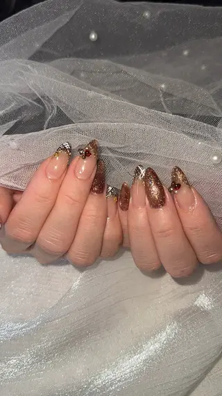 ネイル 山崎 成美のネイルデザイン