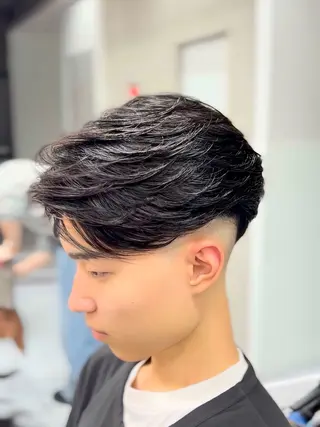 セミロング パーマ メンズ 🔮メンズ縮毛矯正 毛流れパーマ💎竹永のヘアスタイル