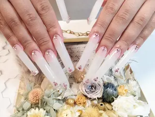 ネイル ＤI'A ネイルサロンのネイルデザイン