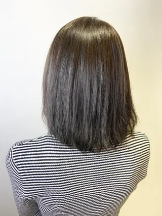 ミディアム カラー 🐺ウルフ/レイヤー 似合わせ‎🤍沙羅のヘアスタイル