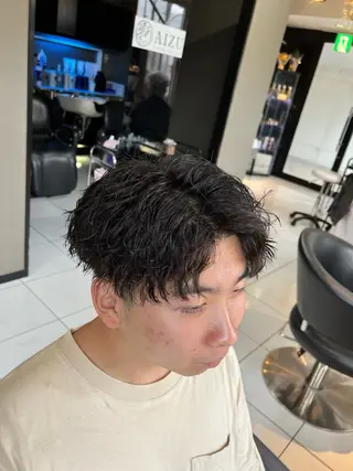 パーマ メンズ パーマ特化美容師 茂木広幸のヘアスタイル