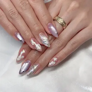 ネイル &ME Mikoのネイルデザイン
