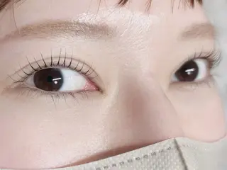 マツエク・マツパ Beauty Salon PIMIL所属・PIMIL佐々木 亜里沙のマツエク・マツパデザイン